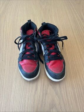 Nike Kids High-Top Sneakers in Red and Black
